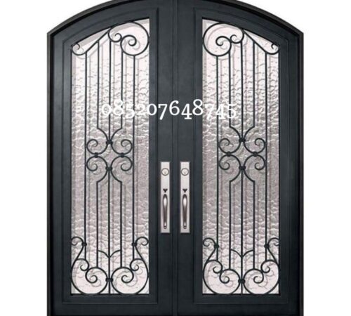 Pintu Besi Klasik (3) Pintu Besi Klasik (3)