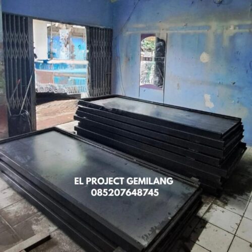 Pintu Besi Minimalis (3) Pintu Besi Minimalis (3)