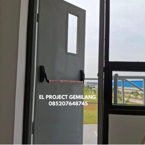 Pintu Emergency Exit (6) Pintu Emergency Exit (6)