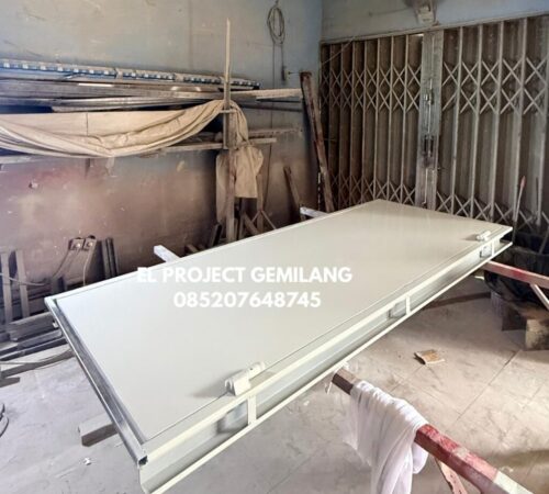 Pintu Emergency Exit (7) Pintu Emergency Exit (7)