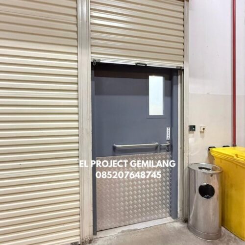 Pintu Emergency Exit (8) Pintu Emergency Exit (8)